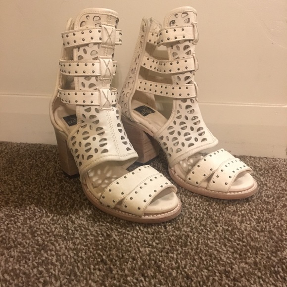 Freebird by Steven Shoes - Women’s Freebird Hawk Sandal